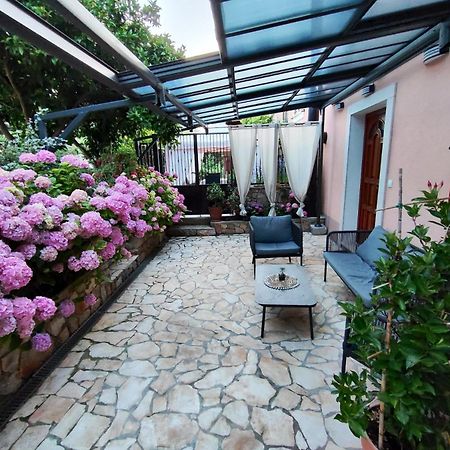 Vacation House Orange Veli Lošinj المظهر الخارجي الصورة