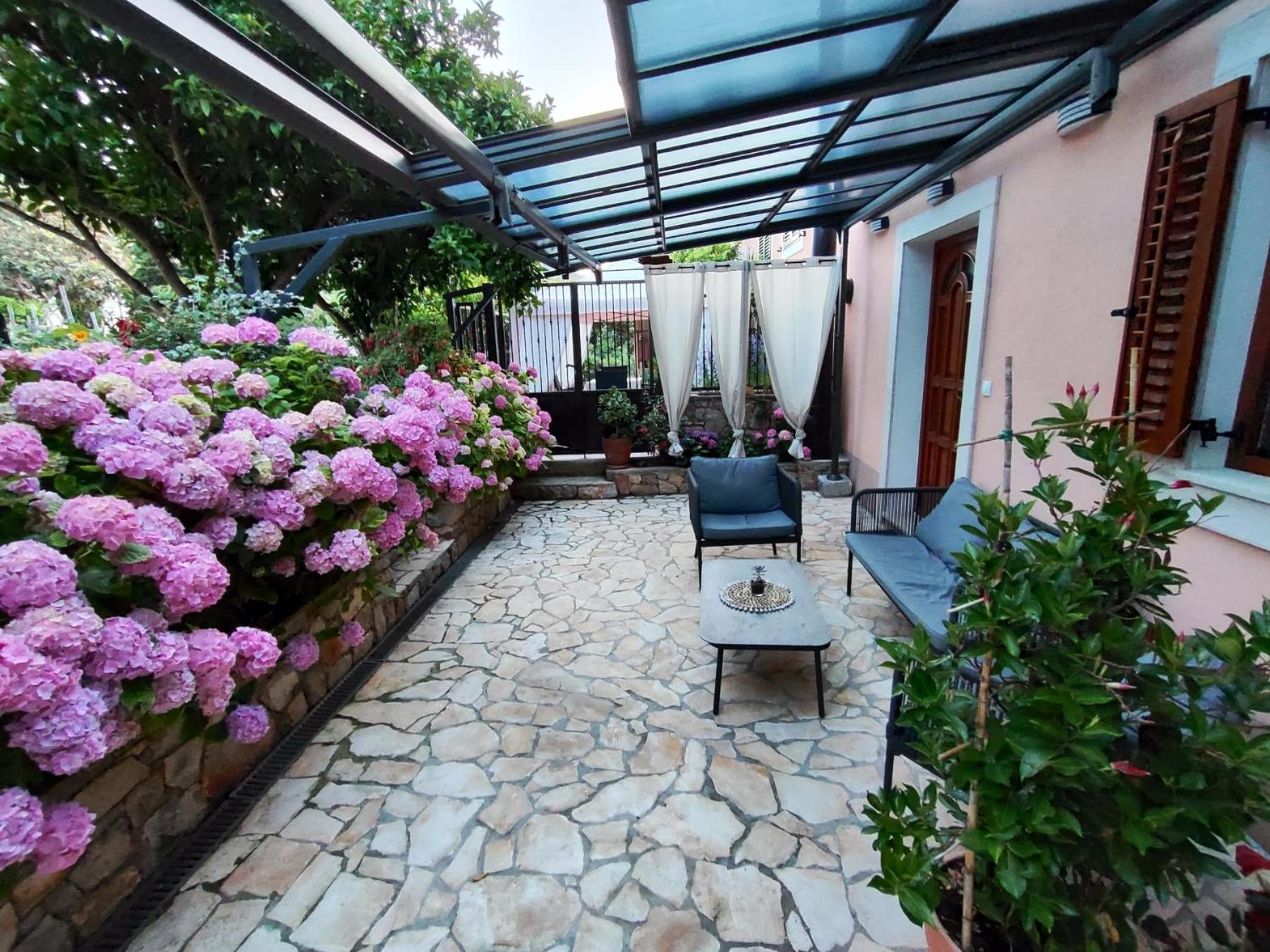 Vacation House Orange Veli Lošinj المظهر الخارجي الصورة