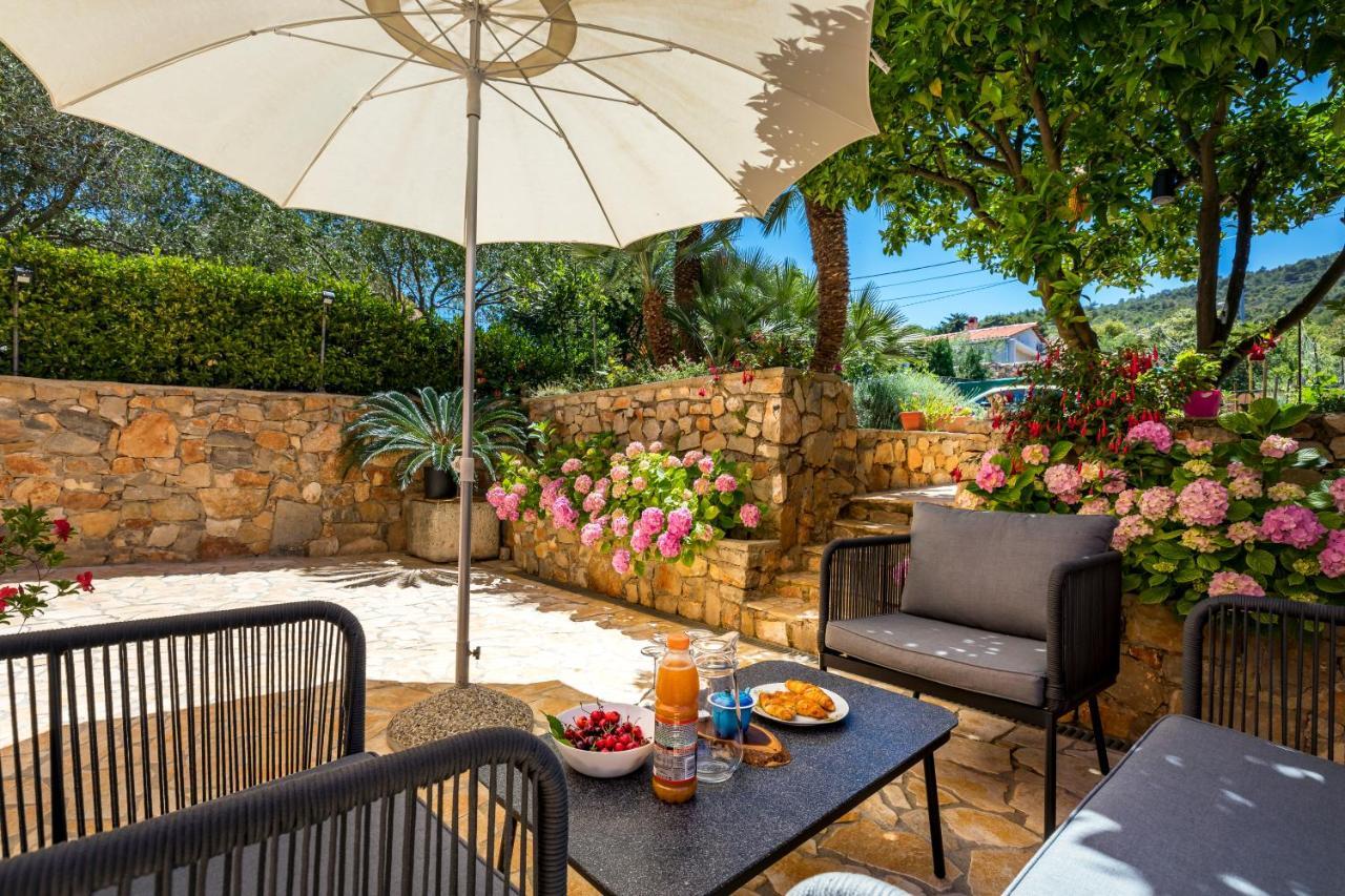 Vacation House Orange Veli Lošinj المظهر الخارجي الصورة