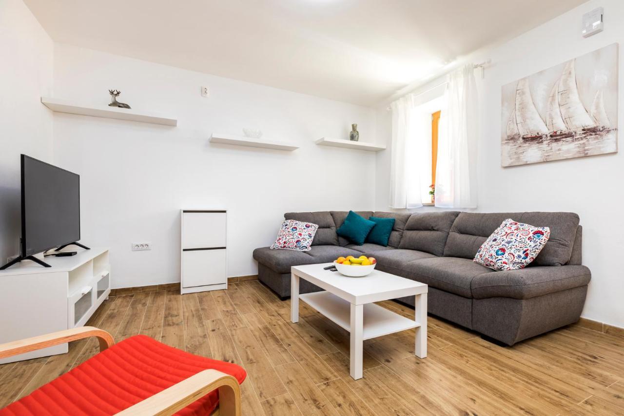 Vacation House Orange Veli Lošinj المظهر الخارجي الصورة
